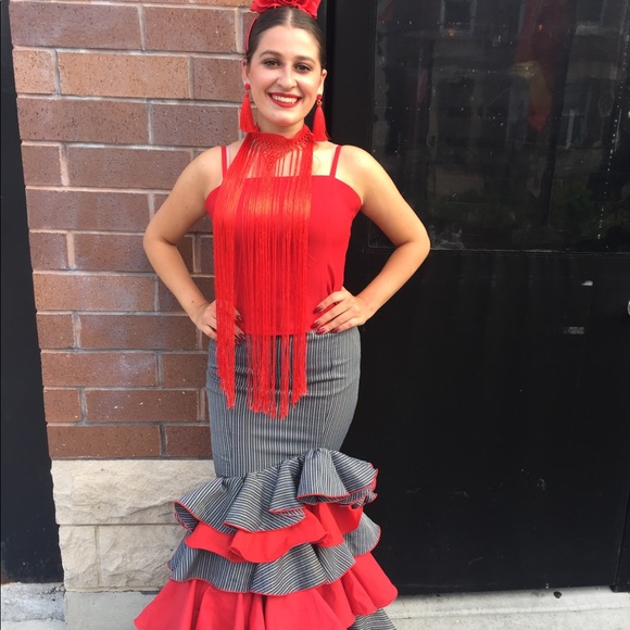 Meet your Posher, Laila - Picture 1 of 2